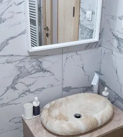Apartment Jacuzzi Belle View Sinaia-free Parking