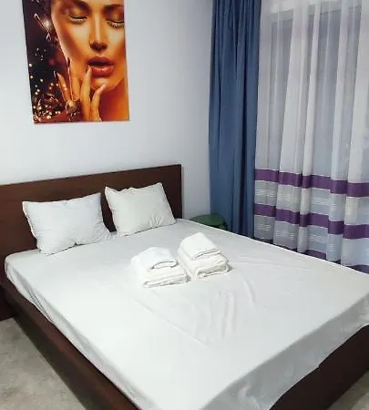 Apartment Jacuzzi Belle View Sinaia-free Parking *